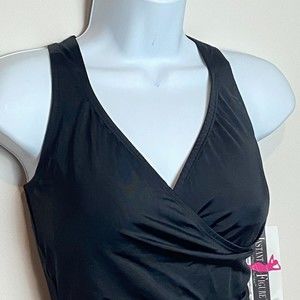 NWT Instant Figure Wrap One Piece Swim Suit Black Size 8